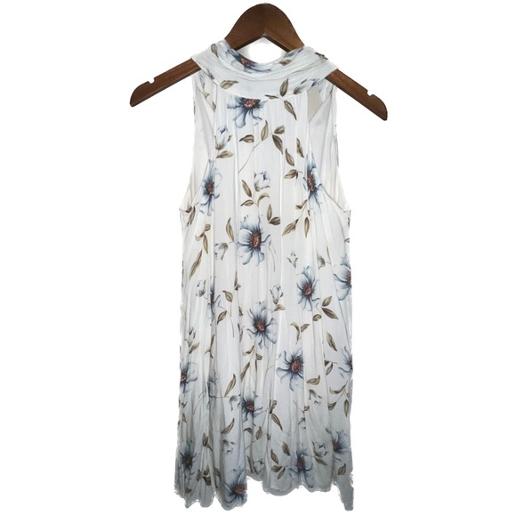 🪻BOUTIQUE LABEL🪻| Summer floral swing dress | Tie Neck | EUC! | S - Picture 2 of 7
